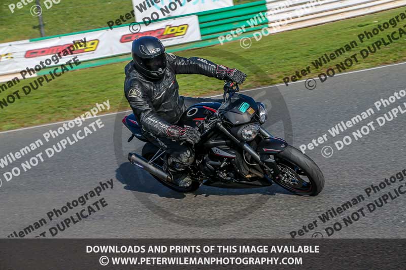 PJM Wedding Photography;enduro digital images;event digital images;eventdigitalimages;mallory park;mallory park photographs;mallory park trackday;mallory park trackday photographs;no limits trackdays;peter wileman photography;racing digital images;trackday digital images;trackday photos